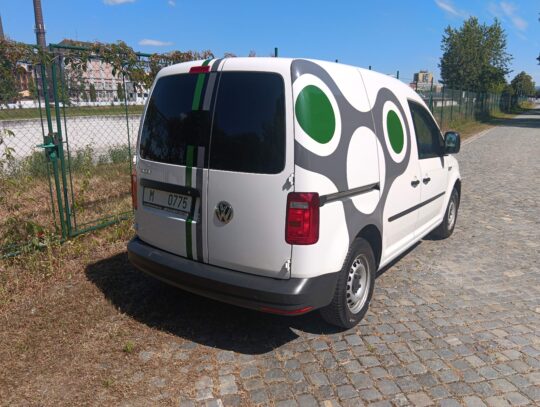 06