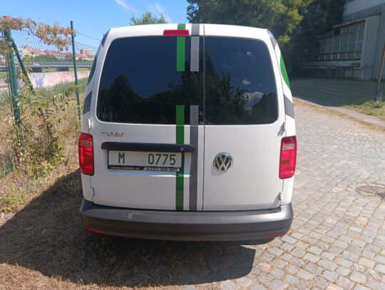08